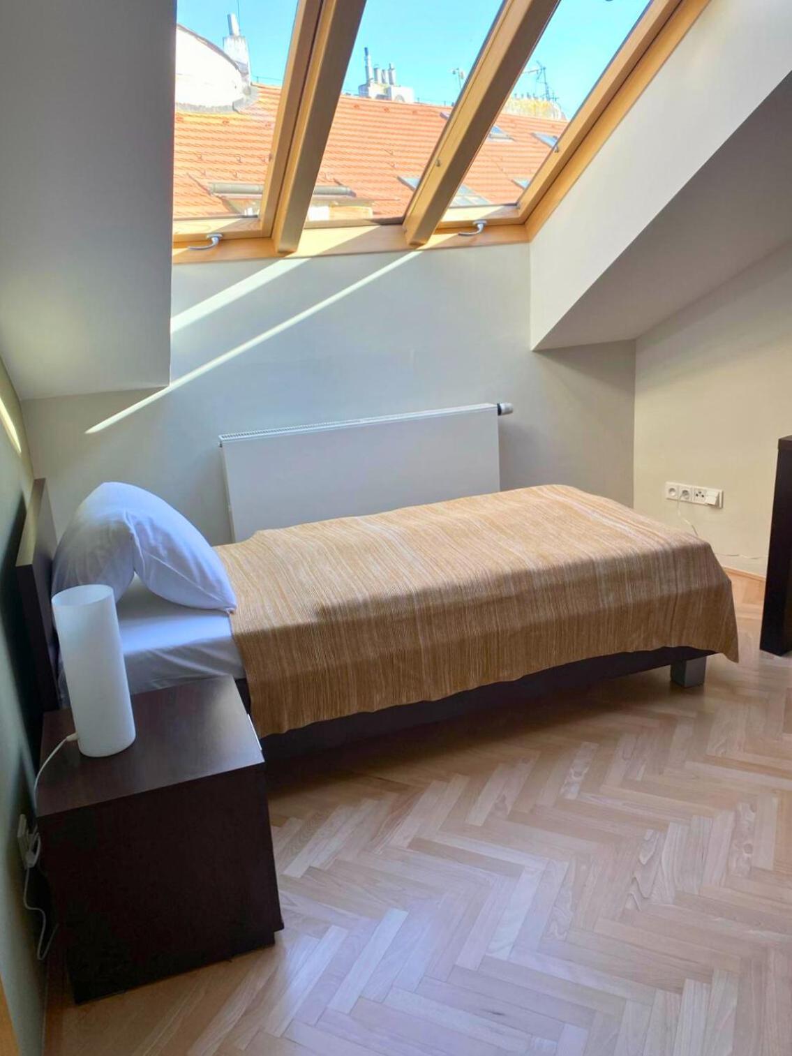 Rezidence Ostrovni Aparthotel Πράγα Εξωτερικό φωτογραφία
